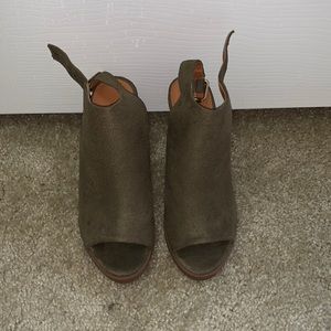 Charlotte Russe heels/ clogs